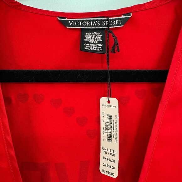 NWT VICTORIA'S SECRET Red Flutter Sleeve "Love" Lightweight Satin Robe One Size - Picture 5 of 6
